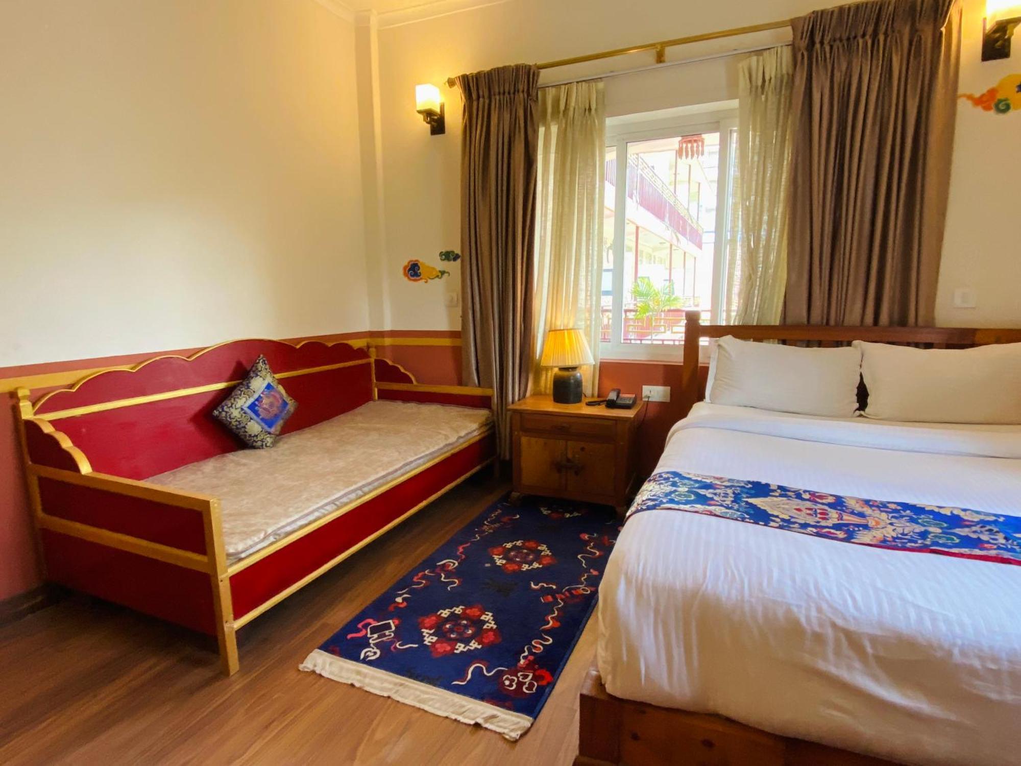 Three Jewels Boutique Hotel Pókhara Exteriér fotografie
