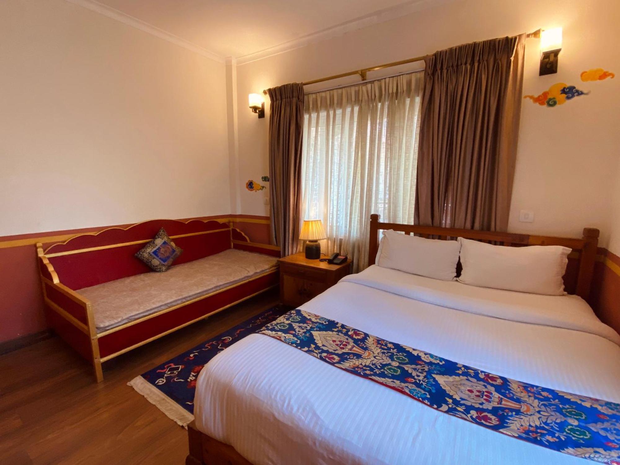Three Jewels Boutique Hotel Pókhara Exteriér fotografie