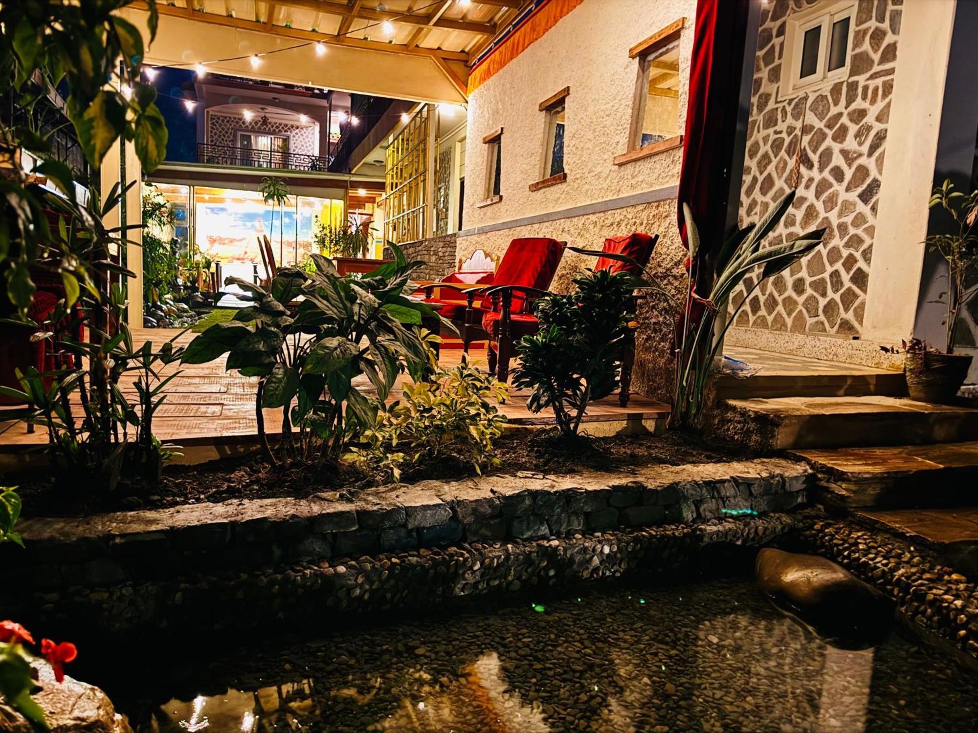 Three Jewels Boutique Hotel Pókhara Exteriér fotografie